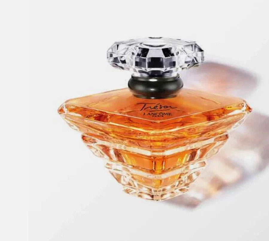 Lancôme Trésor Eau de Parfum Spray for Women 3.4 oz / 100ml Floral Amber Long Lasting Fragrance
